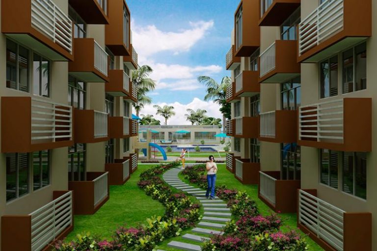 About Us empresa de instalaciones eléctricas en Madrid trabajando en una comunidad de vecinos